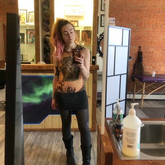 Bleached-out Sturgis Motorcycle Tank - Picture 5 of 9